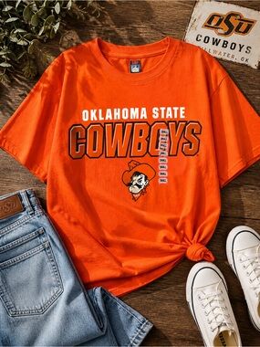 Oklahoma State Cowboys T-Shirt Small Orange OSU Graphic Tee NCAA Licensed
